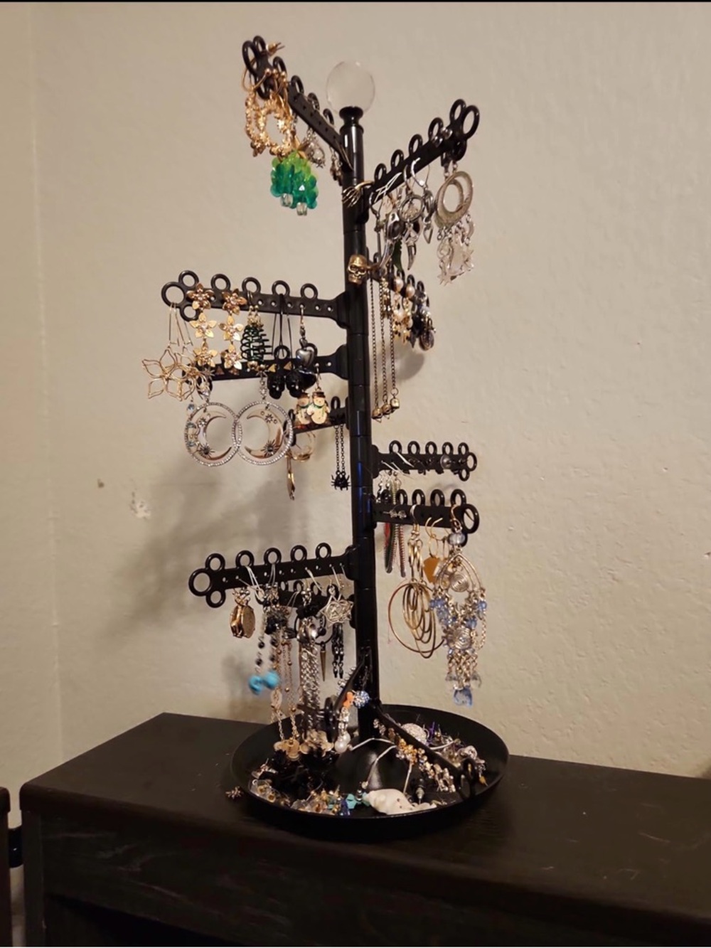 Amazon Black Rotating Jewelry Tree Organizer with Crystal Top
